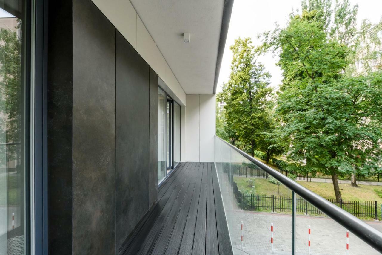 Zlota Luxury Apartments Warschau Exterior foto