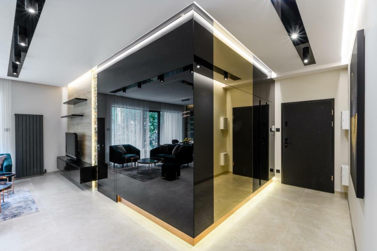 Zlota Luxury Apartments Warschau Exterior foto
