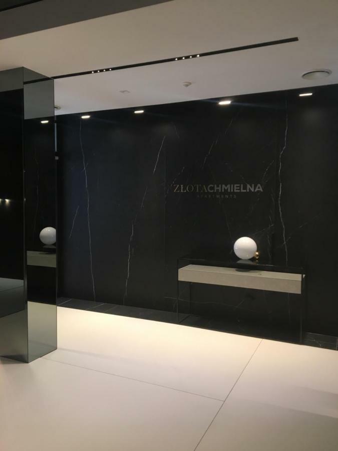 Zlota Luxury Apartments Warschau Exterior foto