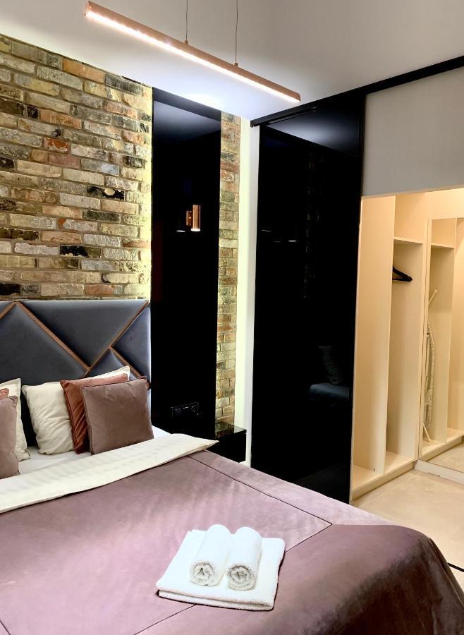 Zlota Luxury Apartments Warschau Exterior foto